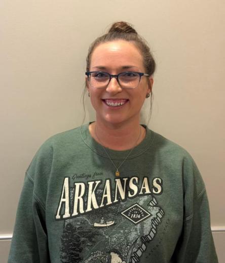 Lora, Veterinary Assistant